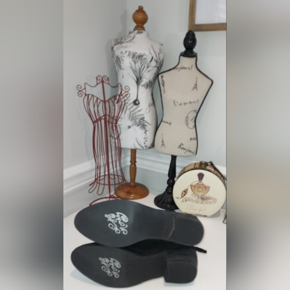 Naughty Monkey Western Cuffed Ankle Boot NWOB - Picture 6 of 8